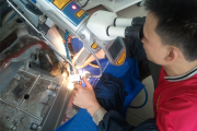 QUÁ TRÌNH  HÀN LASER